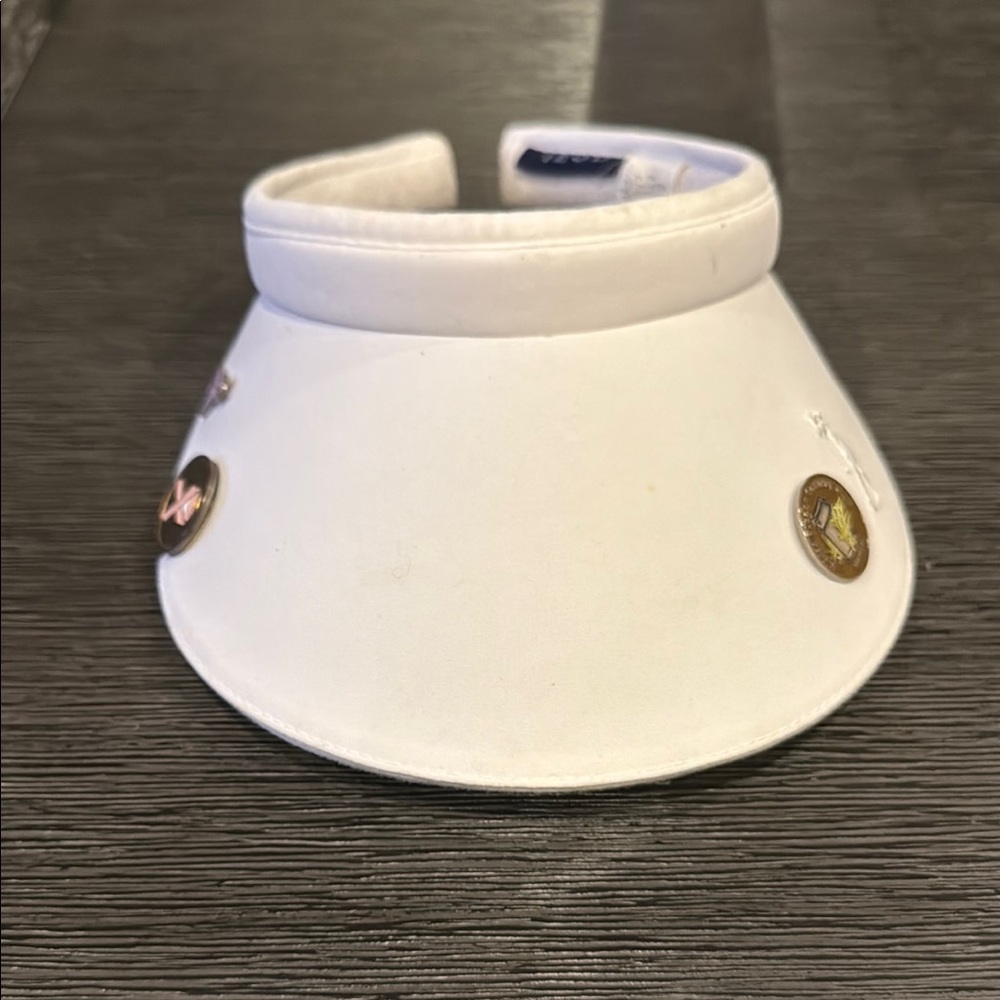 Izof skinny White Visor Hat with Pins